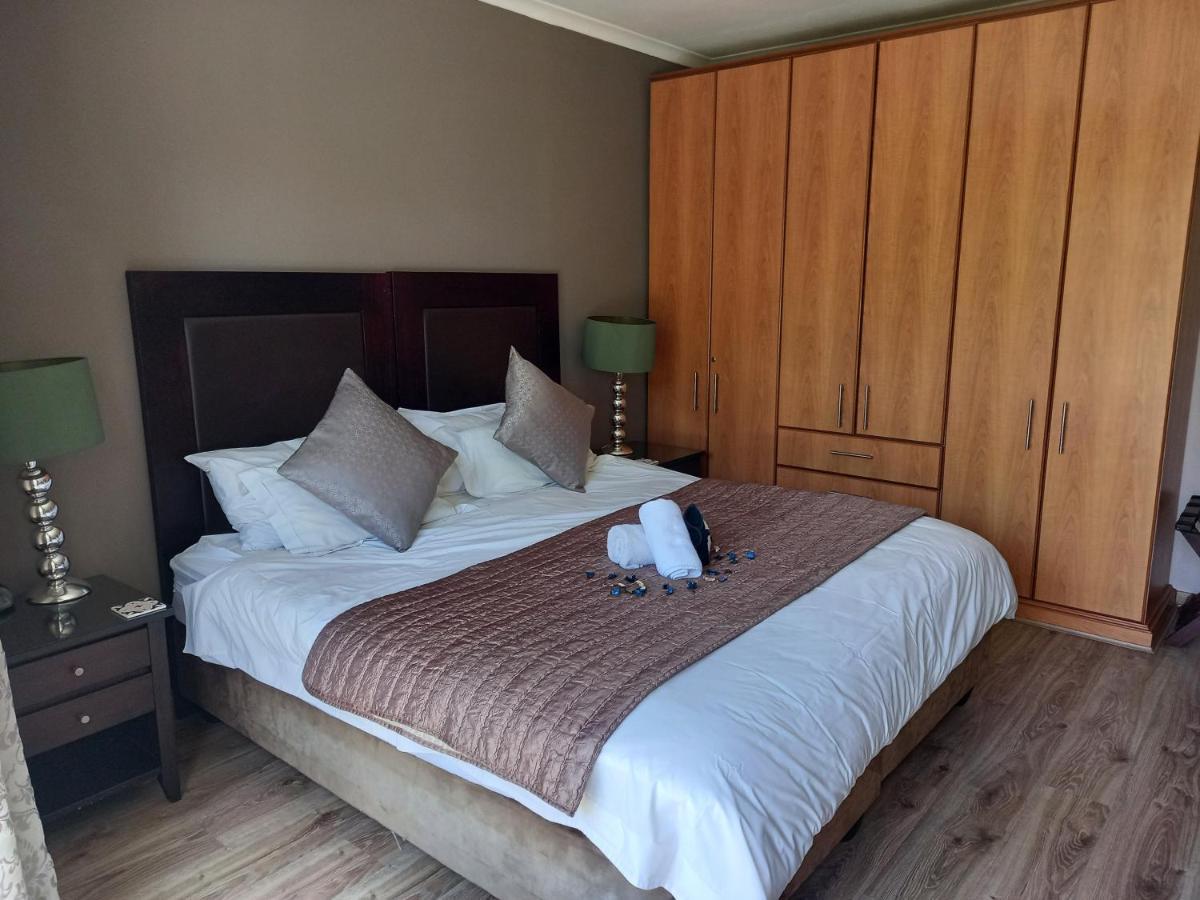 Mandalay Beach Guest House Bloubergstrand Zewnętrze zdjęcie